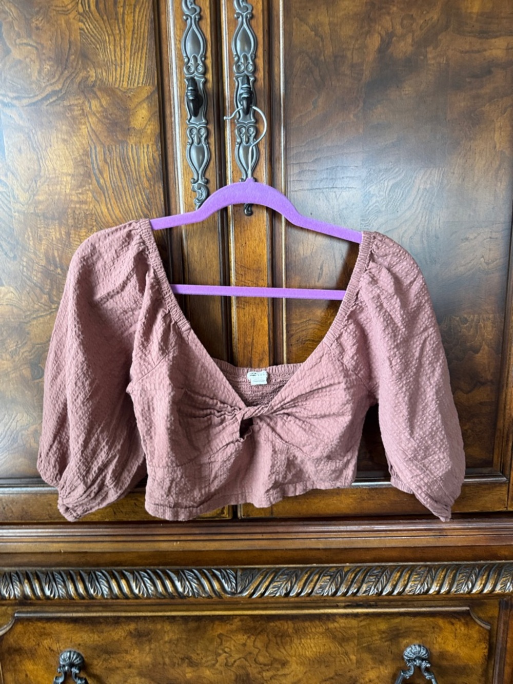 Billabong Mauve Tie-Front Puff Sleeve Crop Top